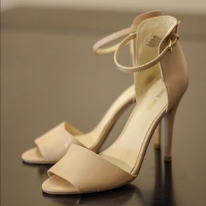 Nine West nude heels
